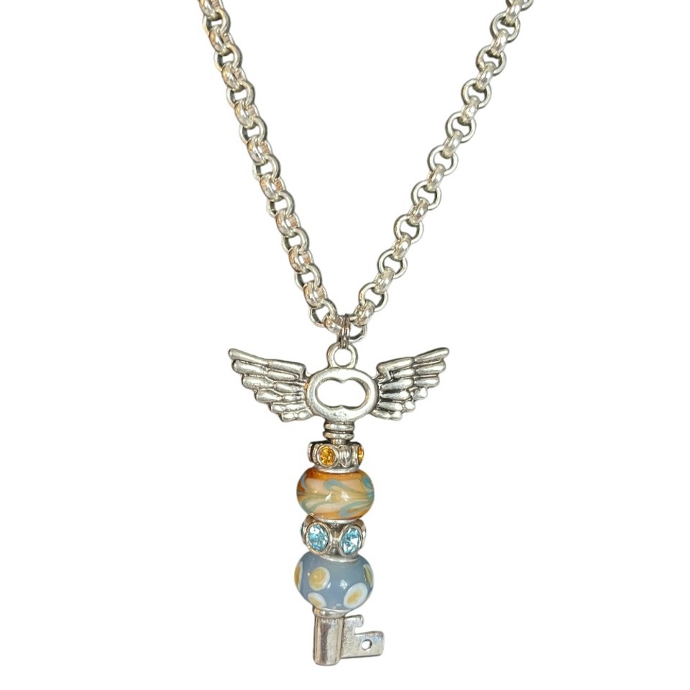 Guardian Angel Skeleton Key Pendant Necklace Pre owned